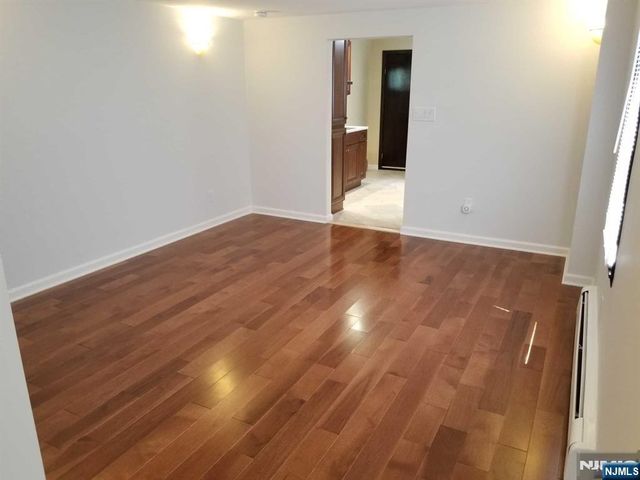 204 3rd Street, Harrison, NJ 07029