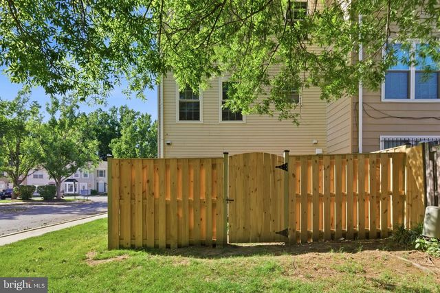 14858 LONDON LN, Bowie, MD 20715