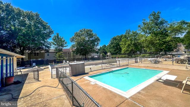 14858 LONDON LN, Bowie, MD 20715