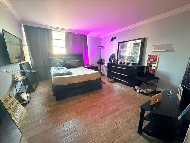 6911 Environ Blvd 1M, Lauderhill, FL 33319