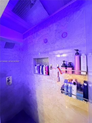 6911 Environ Blvd 1M, Lauderhill, FL 33319