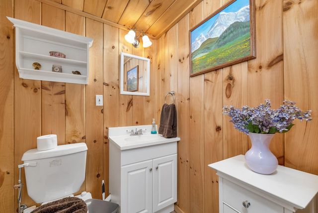 109 Beaver Road, Strafford, NH 03884