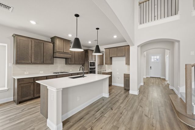 404 Brahman Lane, Midlothian, TX 76065