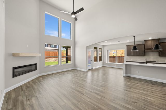 404 Brahman Lane, Midlothian, TX 76065