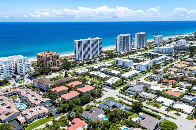 930 Osceola Drive 9, Boca Raton, FL 33432