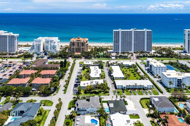 930 Osceola Drive 9, Boca Raton, FL 33432