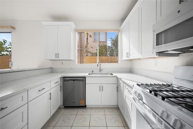 6222 Villa Ryan Court, Buena Park, CA 90620