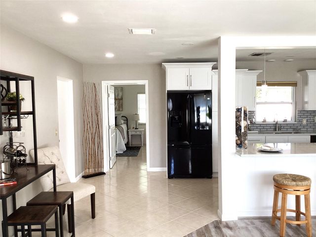 13725 BERMUDA DRIVE, Seminole, FL 33776