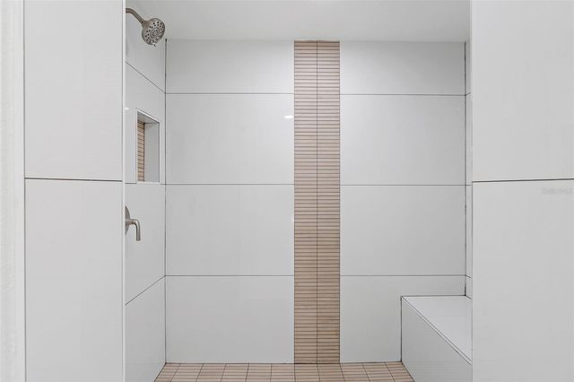 13725 BERMUDA DRIVE, Seminole, FL 33776