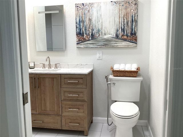 13725 BERMUDA DRIVE, Seminole, FL 33776