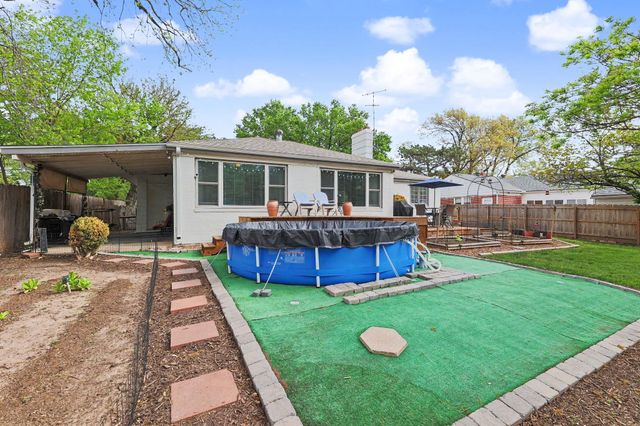 3619 E 9th St N, Wichita, KS 67208