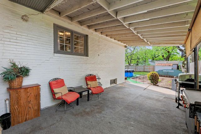 3619 E 9th St N, Wichita, KS 67208