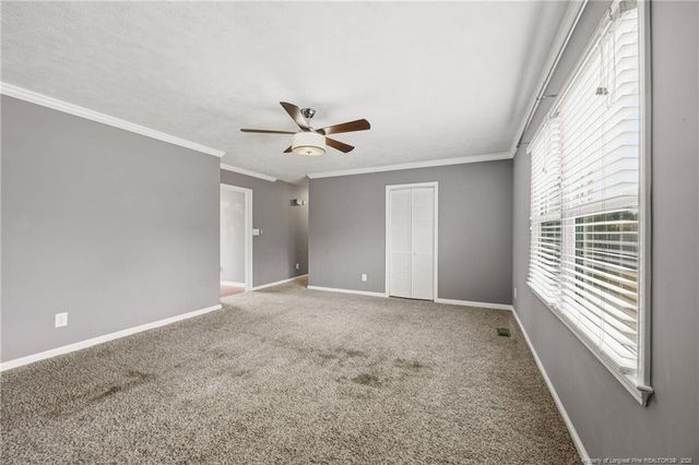 3555 Sturbridge Drive, Hope Mills, NC 28348