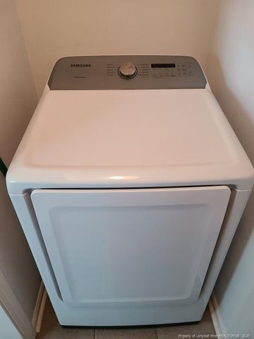 3555 Sturbridge Drive, Hope Mills, NC 28348