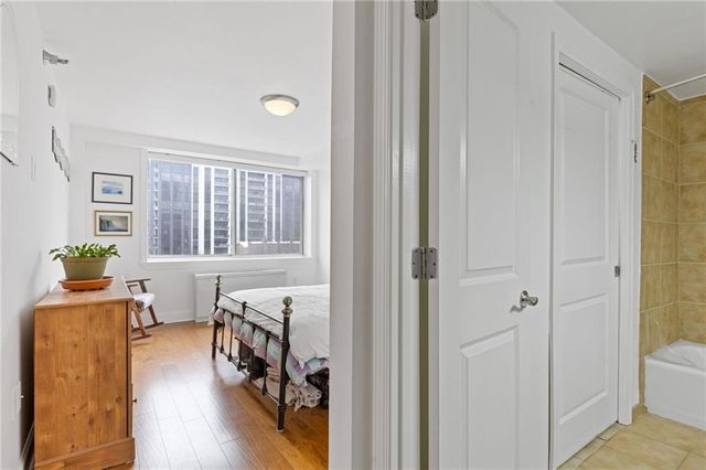 2479 Peachtree NE Road 402, Atlanta, GA 30305