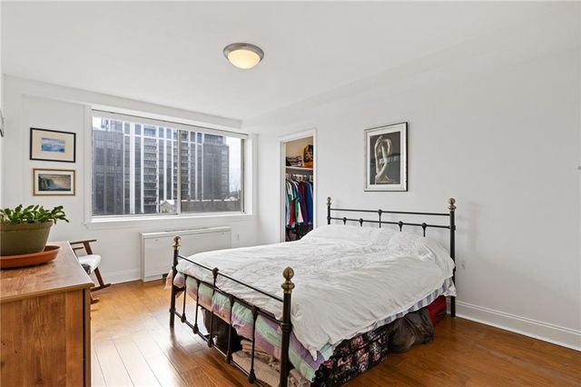 2479 Peachtree NE Road 402, Atlanta, GA 30305