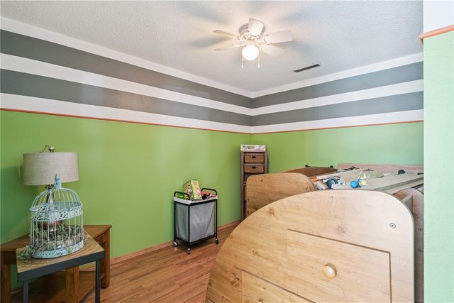 1596 Sunrise Drive NE, Solon, IA 52333