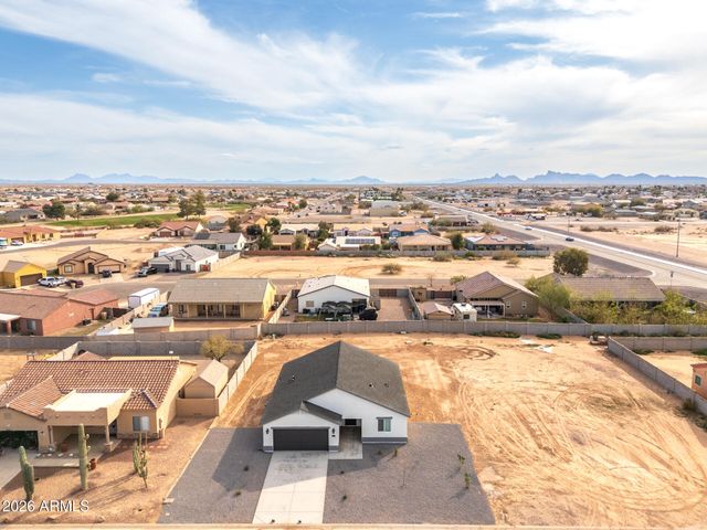 9541 W KRAMER Lane, Arizona City, AZ 85123