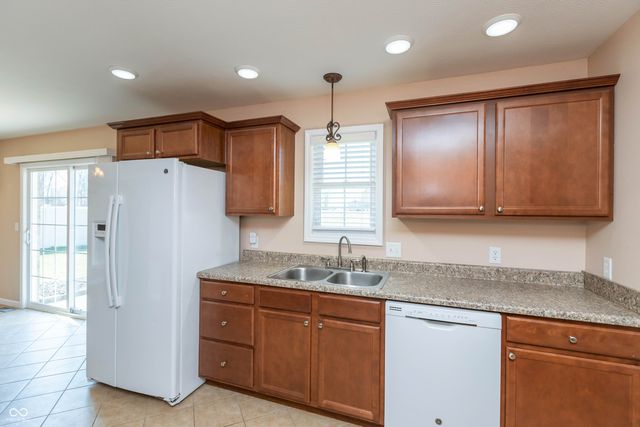 1801 Normas Way, Seymour, IN 47274