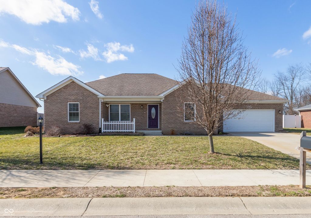 1801 Normas Way, Seymour, IN 47274