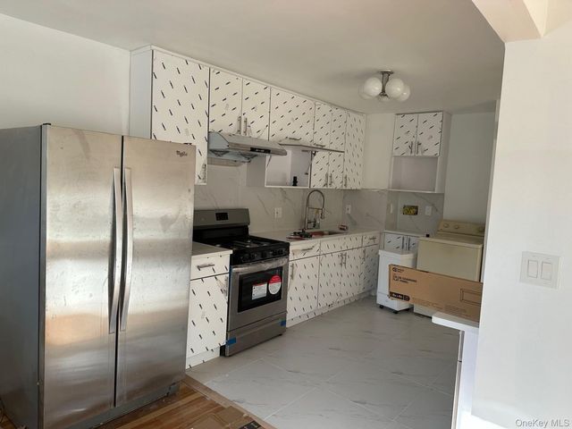 6150 219th Street 2, Oakland Gardens, NY 11364