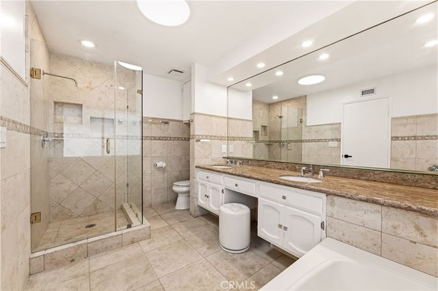 7620 Rudnick Avenue, Canoga Park, CA 91304
