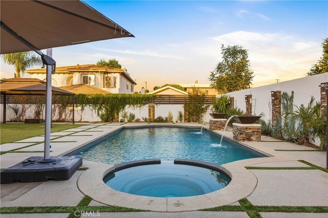 7620 Rudnick Avenue, Canoga Park, CA 91304