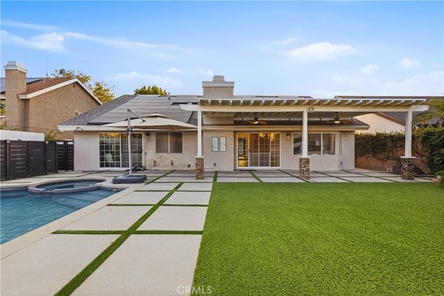 7620 Rudnick Avenue, Canoga Park, CA 91304