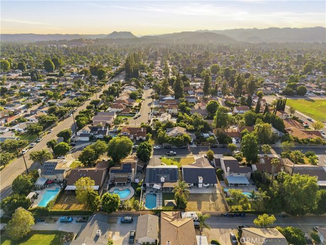 7620 Rudnick Avenue, Canoga Park, CA 91304