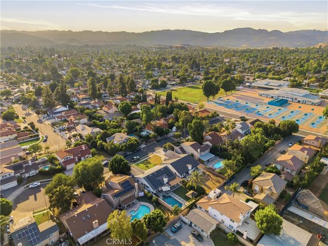 7620 Rudnick Avenue, Canoga Park, CA 91304
