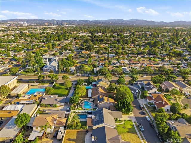 7620 Rudnick Avenue, Canoga Park, CA 91304