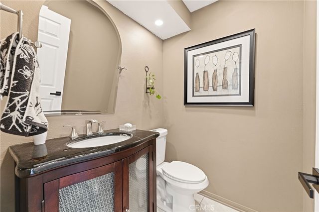 7620 Rudnick Avenue, Canoga Park, CA 91304