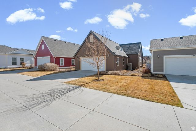 11089 S CASCABEL DR, South Jordan, UT 84009