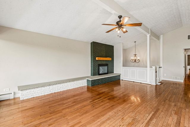 9617 Hideaway Lane, Richmond, IL 60071