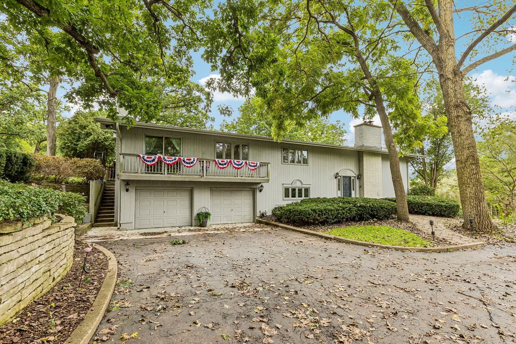 9617 Hideaway Lane, Richmond, IL 60071