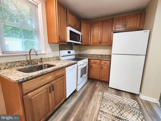 6066 SHADY SIDE RD, Shady Side, MD 20764