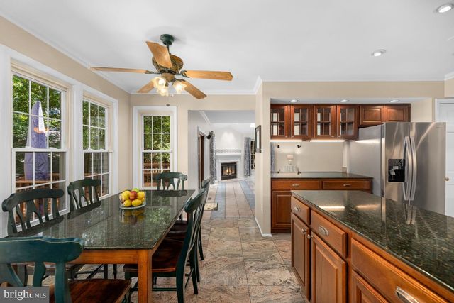 9454 LAPSTRAKE LN, Burke, VA 22015