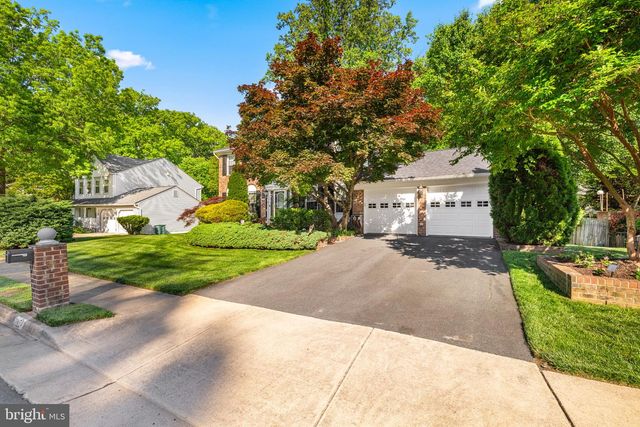 9454 LAPSTRAKE LN, Burke, VA 22015
