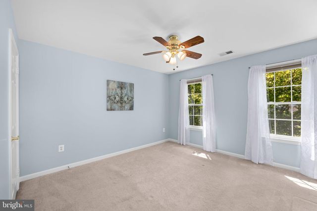 9454 LAPSTRAKE LN, Burke, VA 22015