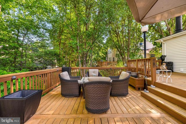 9454 LAPSTRAKE LN, Burke, VA 22015