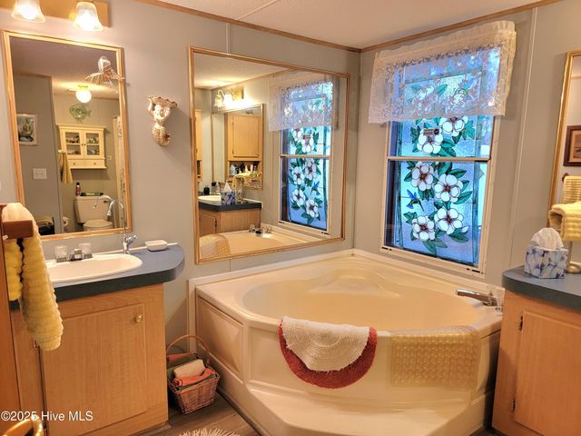 2152 Forest Drive SW, Supply, NC 28462