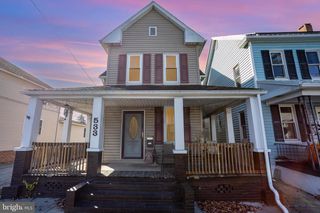 533 BALTIMORE ST, Hanover, PA 17331