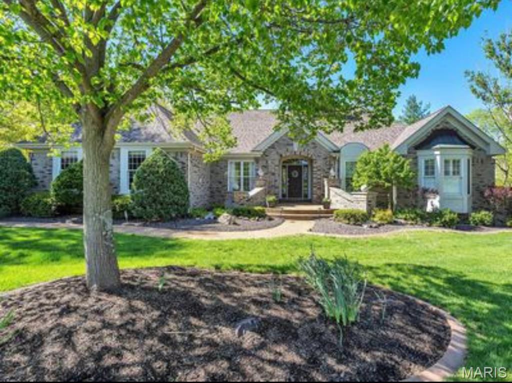 1217 Grey Fox Run, Weldon Spring, MO 63304