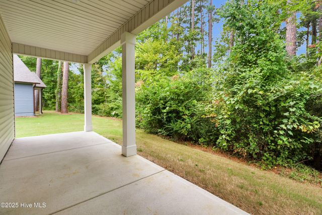 318 Camp Creek Drive, Oriental, NC 28571