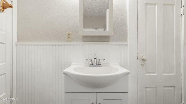 4404 Broad Street, Marianna, FL 32446