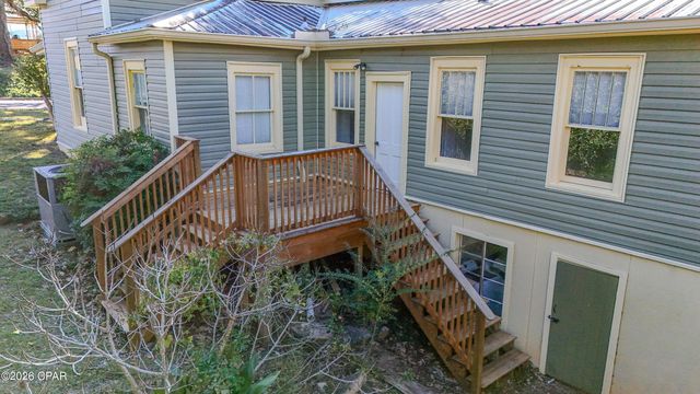 4404 Broad Street, Marianna, FL 32446