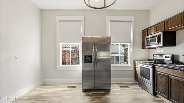 4404 Broad Street, Marianna, FL 32446