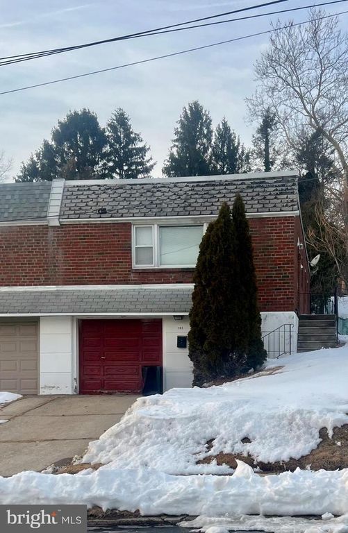 781 LIVEZEY LN, Philadelphia, PA 19128