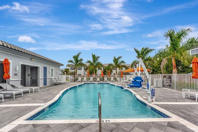 4611 NW 118th Avenue, Coral Springs, FL 33076