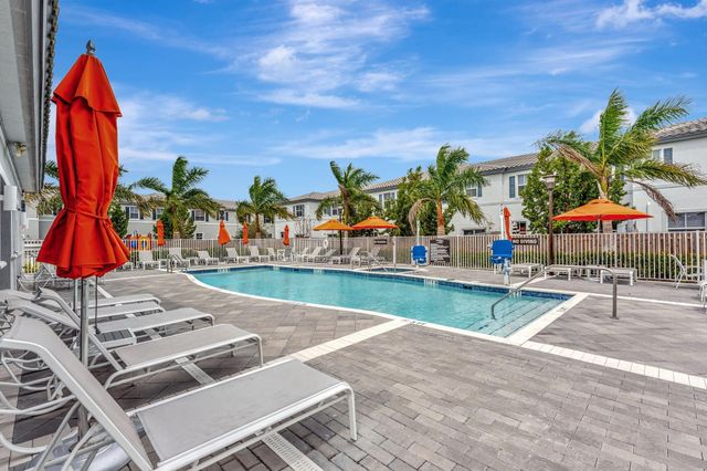 4611 NW 118th Avenue, Coral Springs, FL 33076